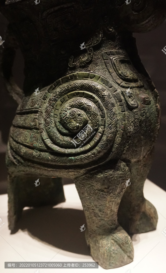 鸮尊