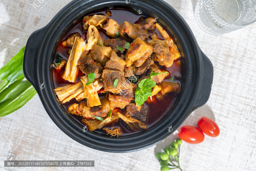 腐竹牛肉煲