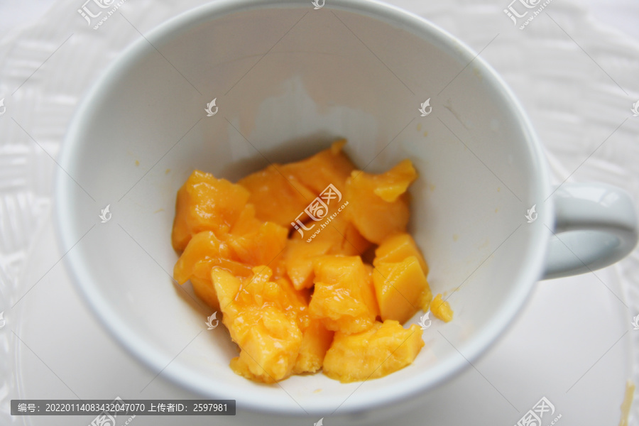 芒果炖蛋做法