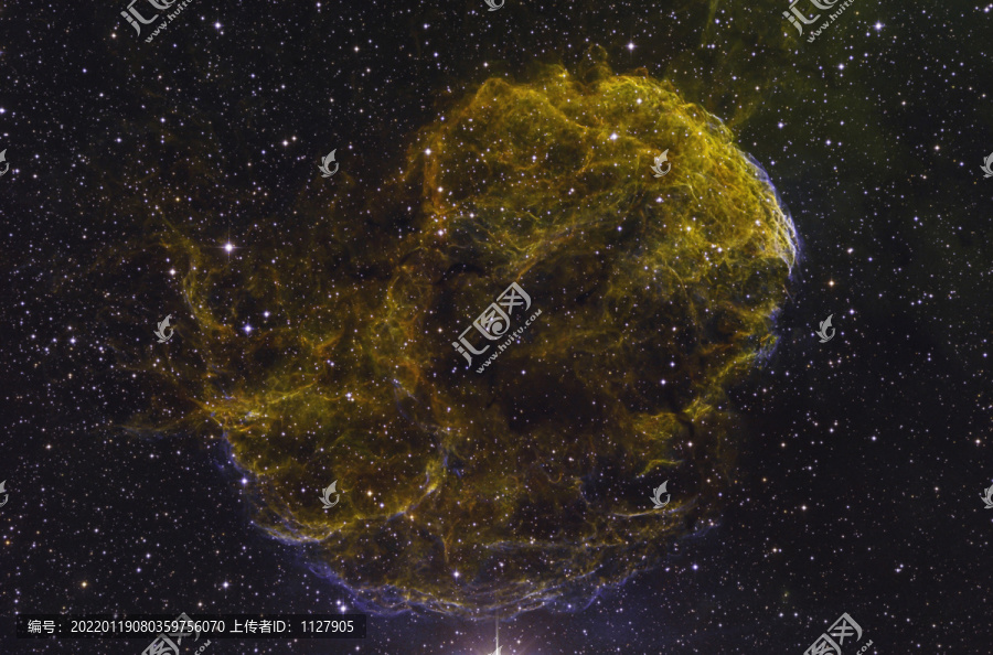 IC443水母星云