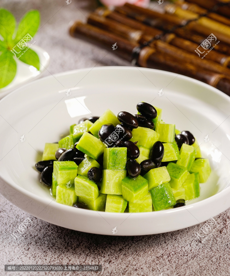 黑豆萝卜