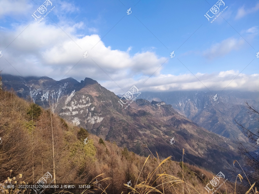 雪宝山