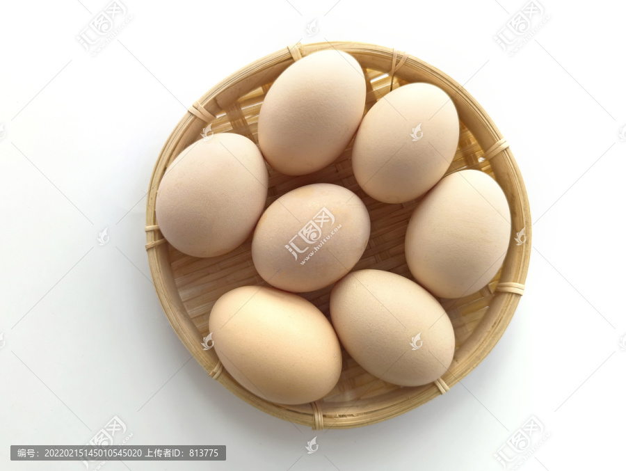 一箩筐土鸡蛋拍摄