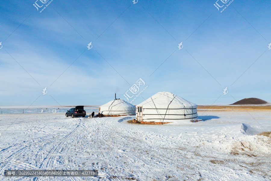 草原牧场冬季雪原蒙古包