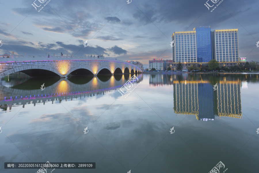 昭通城市夜景