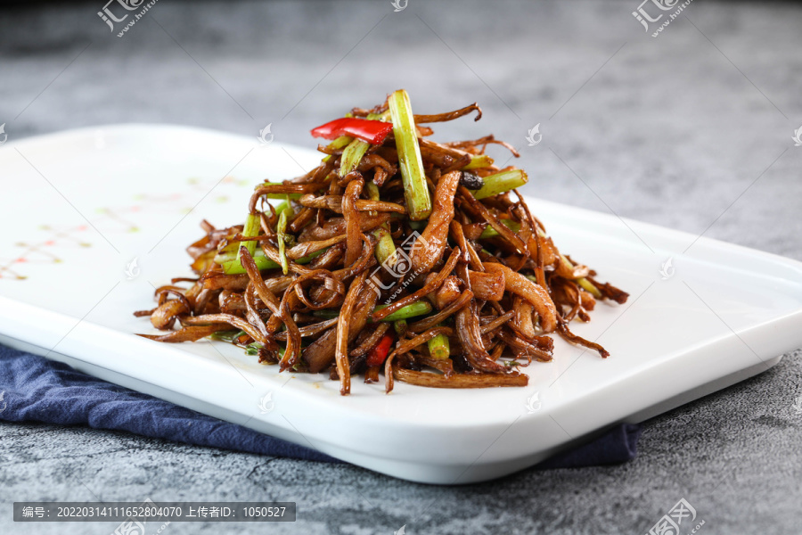 茶树菇松板肉
