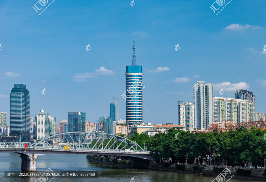 广州海珠桥两岸建筑楼群风景