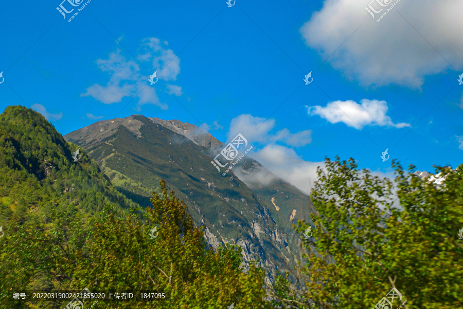 康定情歌风景区