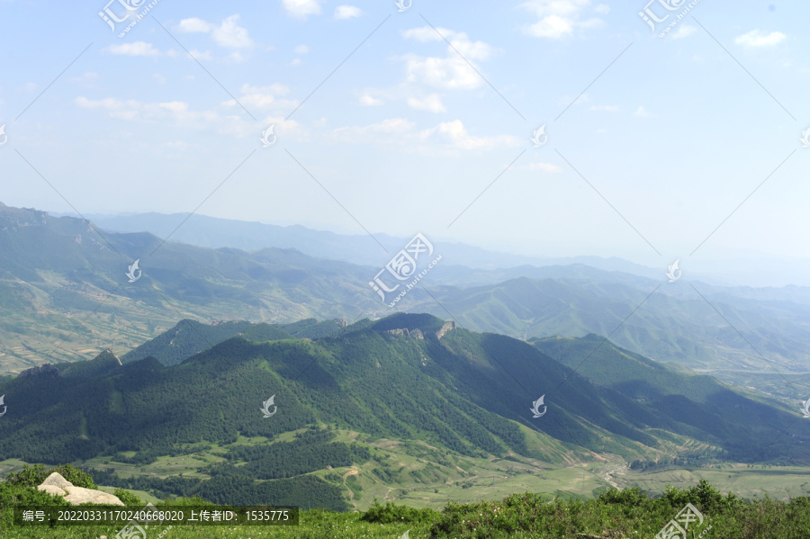 山丘地形自然山顶风景景观设计