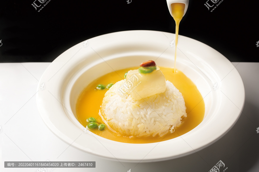 鲍汁瑶柱捞饭