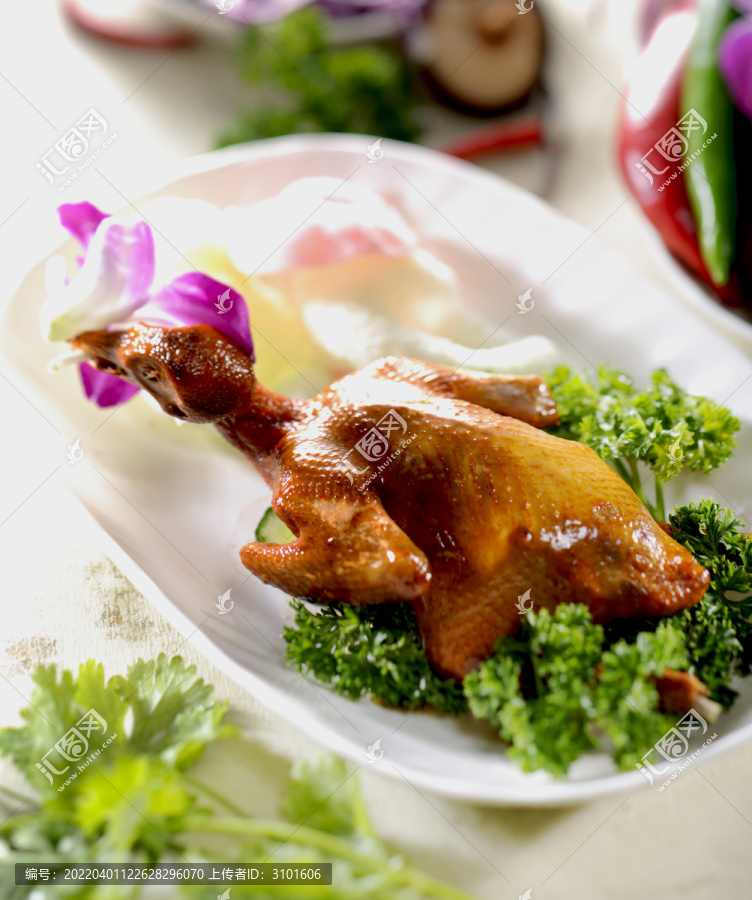 红烧乳鸽