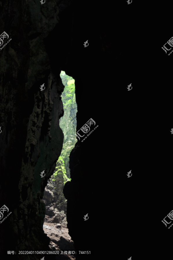 云南普者黑坝美一线天