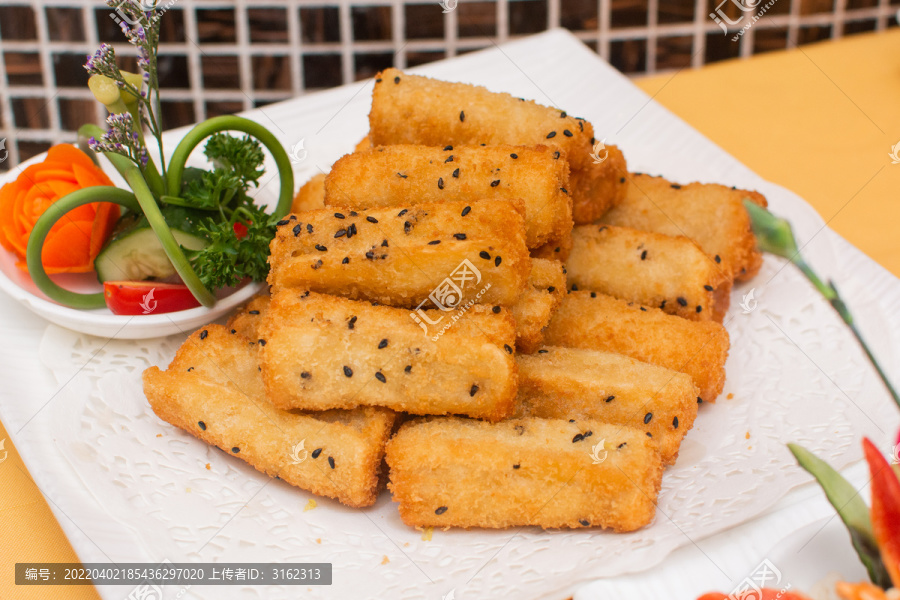 酥炸牛奶卷