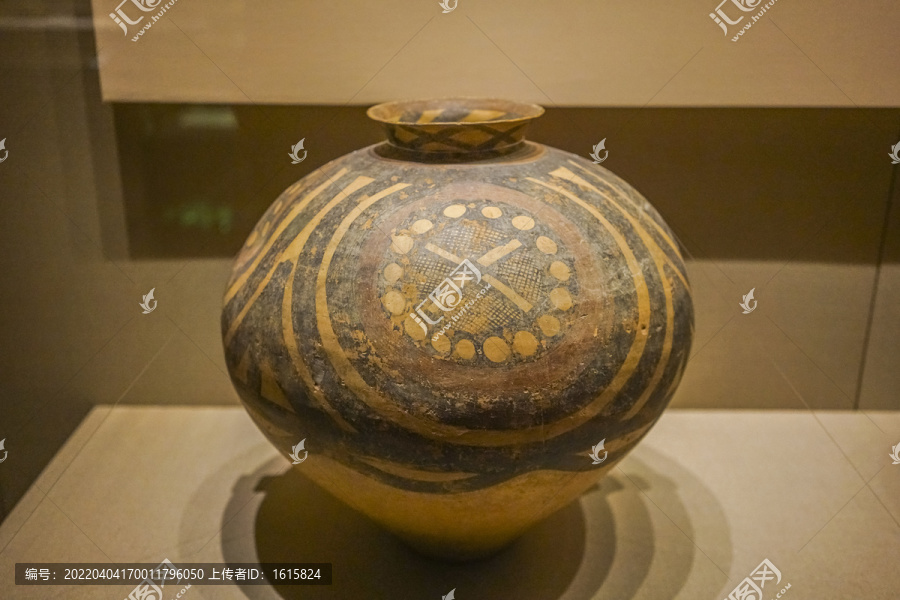 马家窑贝纹彩陶罐古代陶罐陶器