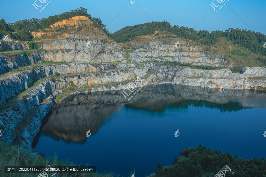 天池湖景