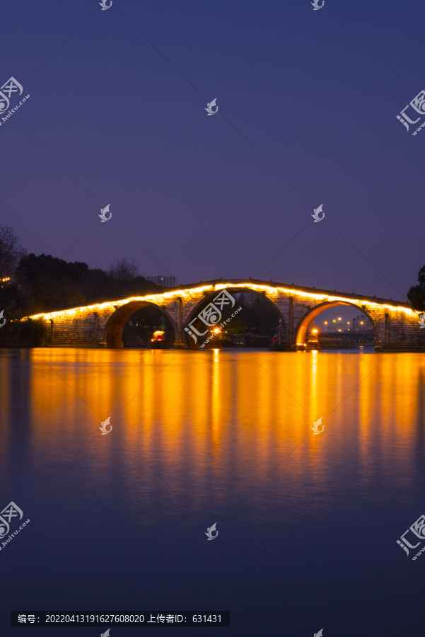 杭州大运河古桥拱桥拱宸桥夜景