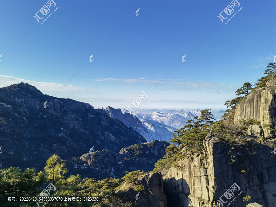 黄山西海瑶台