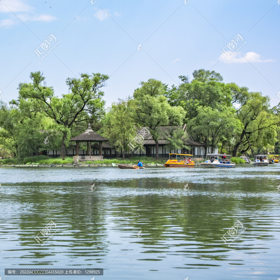 承德避暑山庄湖景