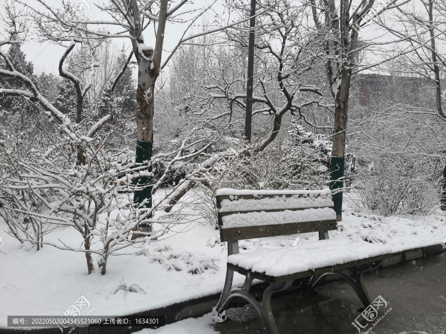 雪景椅子