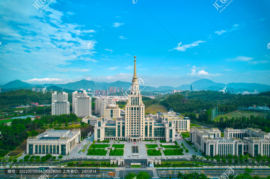 晴天建筑外景欧式风格正面