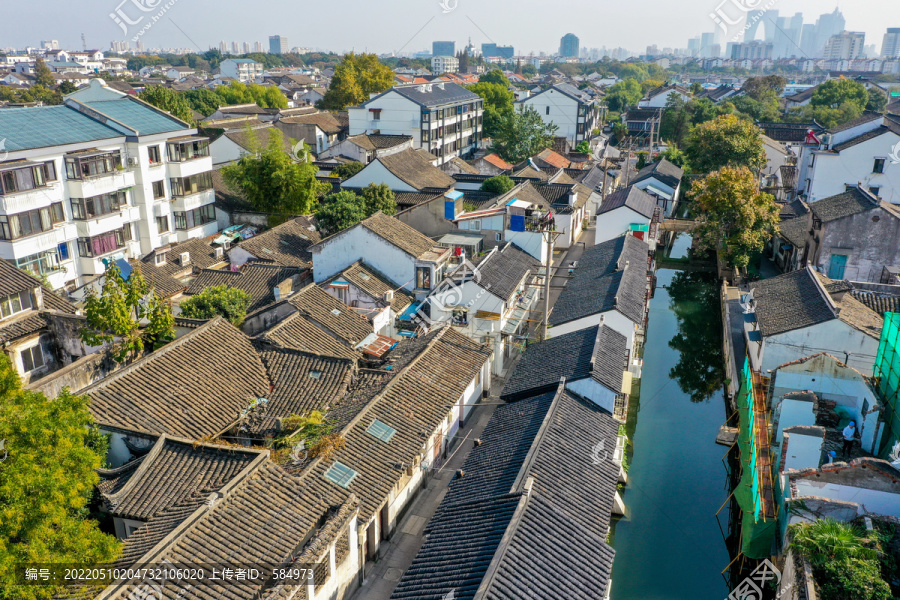 航拍苏州平江历史街区平江路