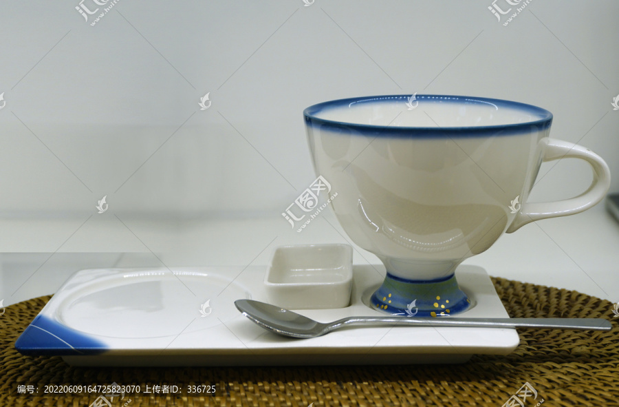 韩国传统工艺品陶瓷咖啡杯