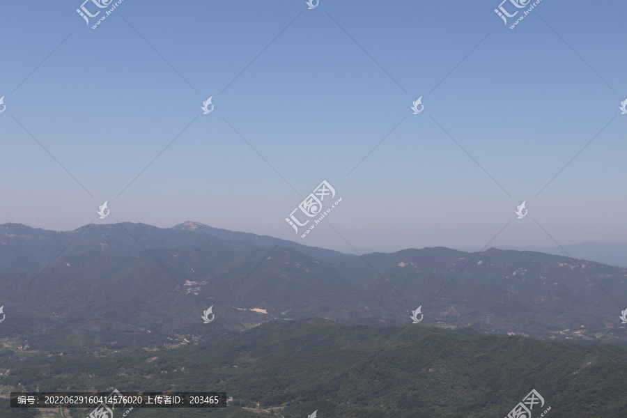 信阳龙袍山山顶风光大别山自然