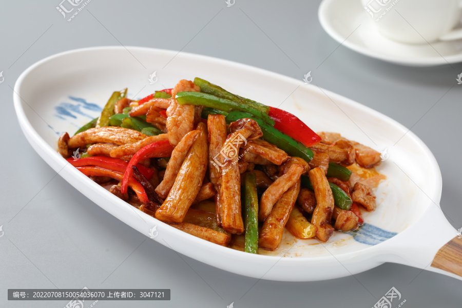茶树菇炒牛柳