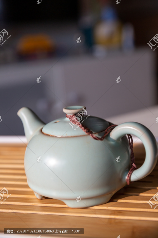 一把茶壶