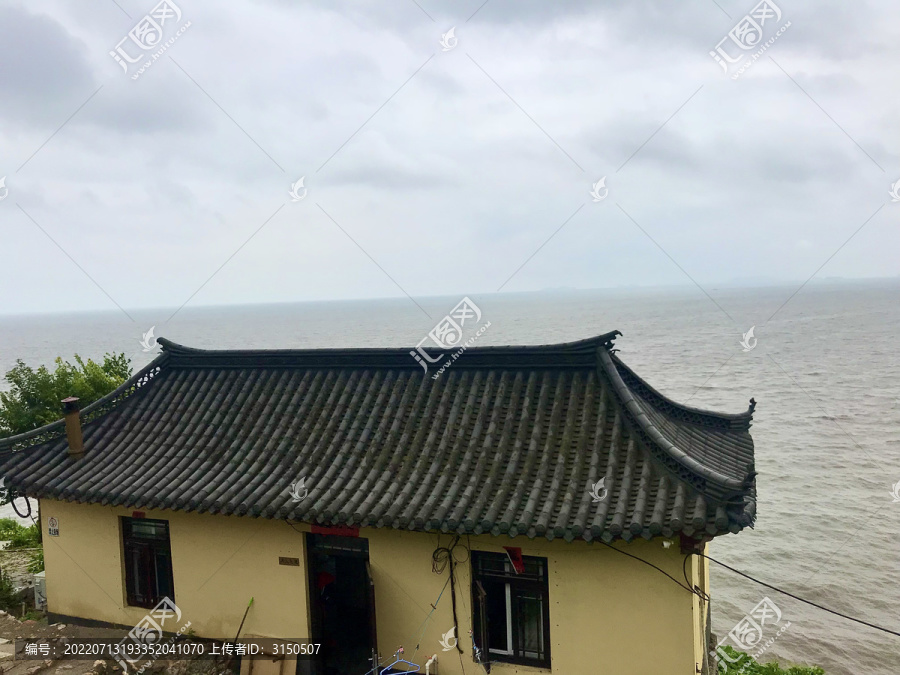 大连蛤蜊岛海边小屋