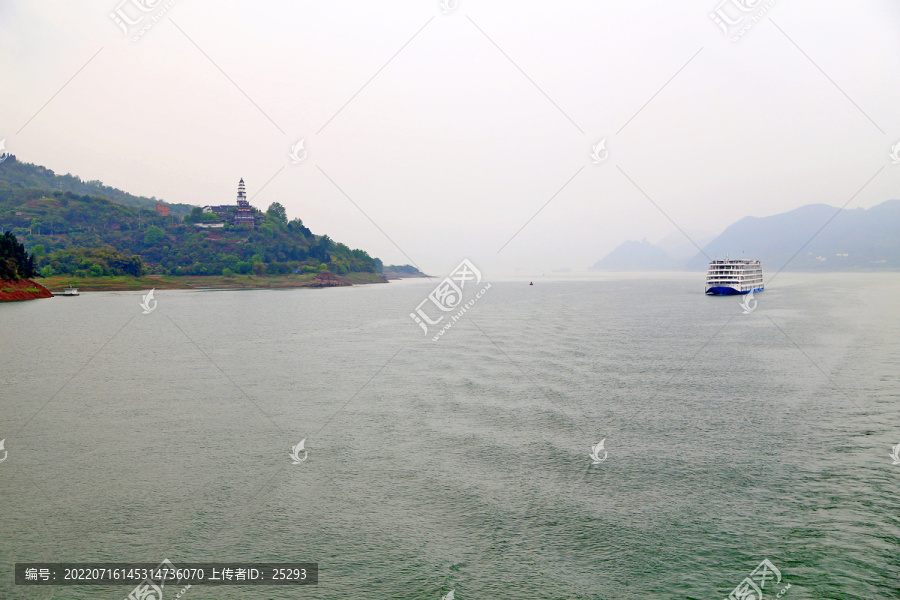 长江三峡库区风光