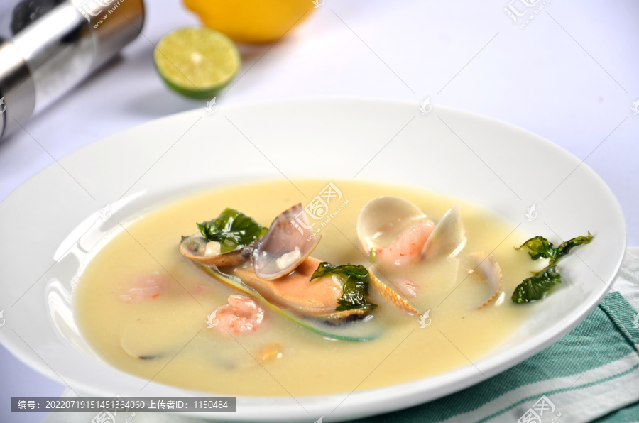 西式海鲜浓汤