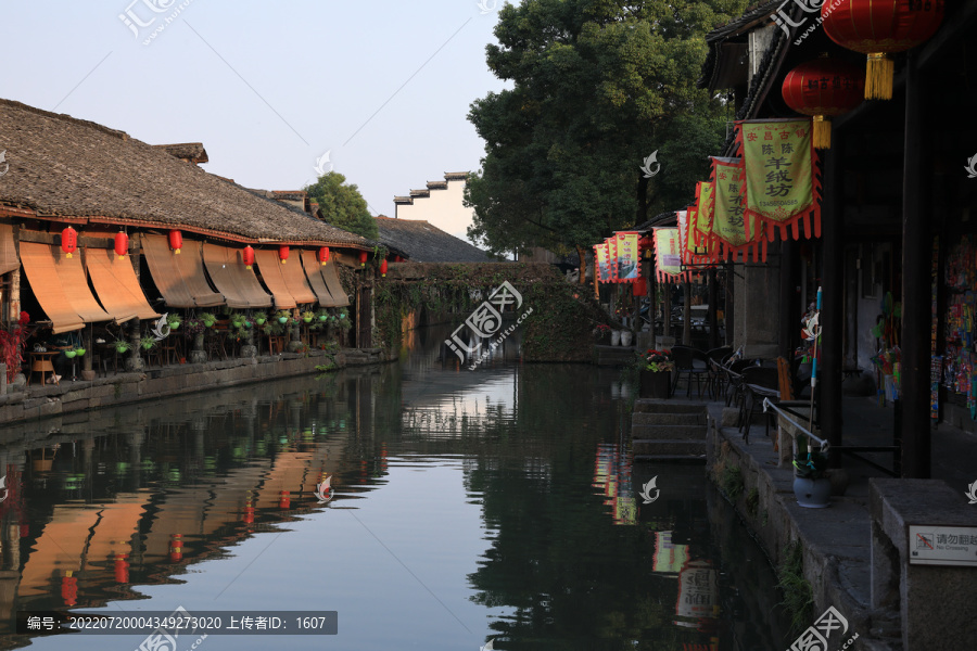 绍兴安昌古镇风光旅游景点商业