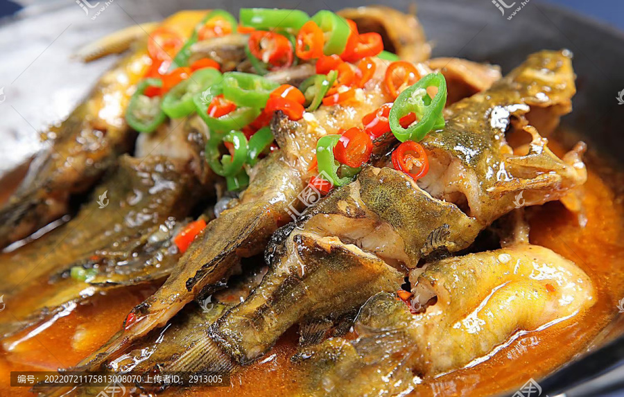 黄骨鱼煲