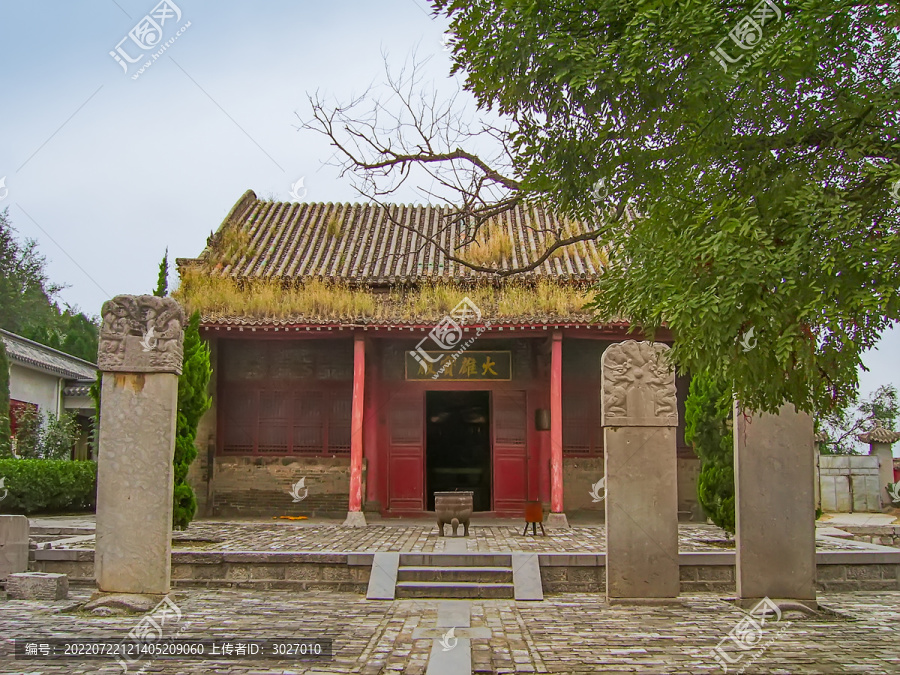 大伾山风景区天宁寺大雄宝殿