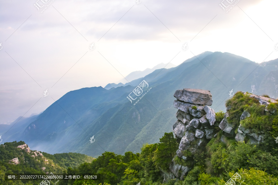 庐山骆驼峰