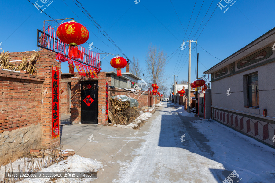 东北农村春节雪景