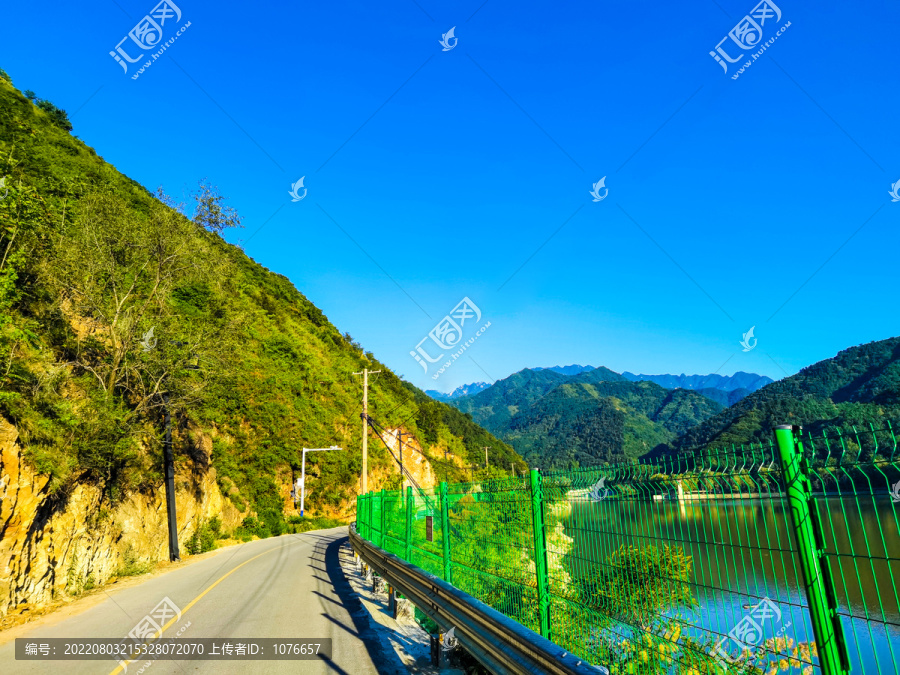 蓝田汤峪湖森林公园