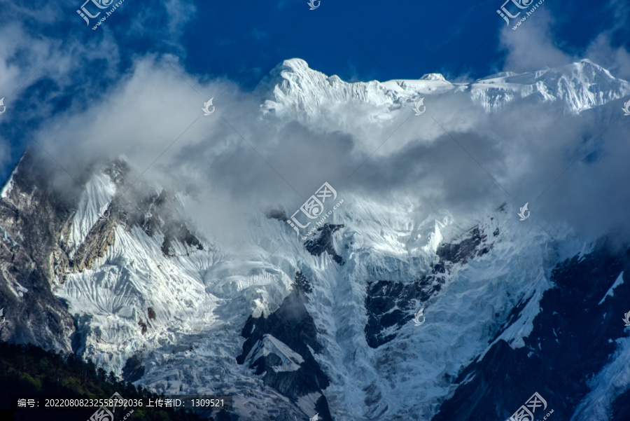 雪山