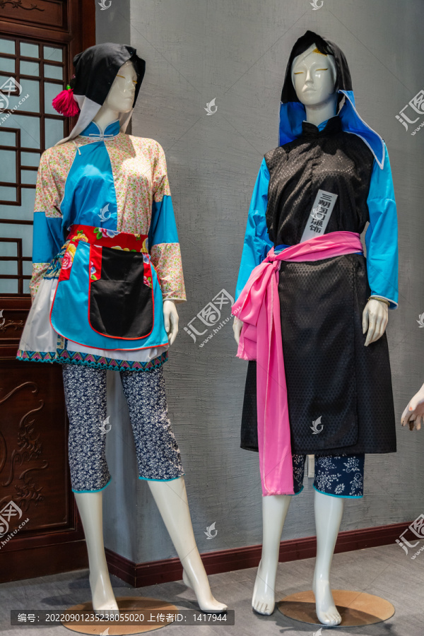 江南妇女传统服装