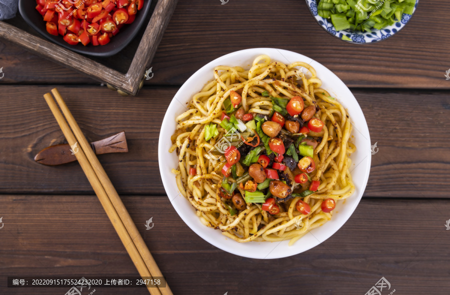 热干面美食拍摄