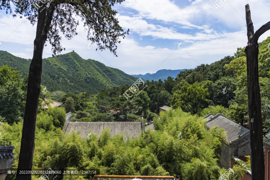 北京门头沟区潭柘寺景区风光