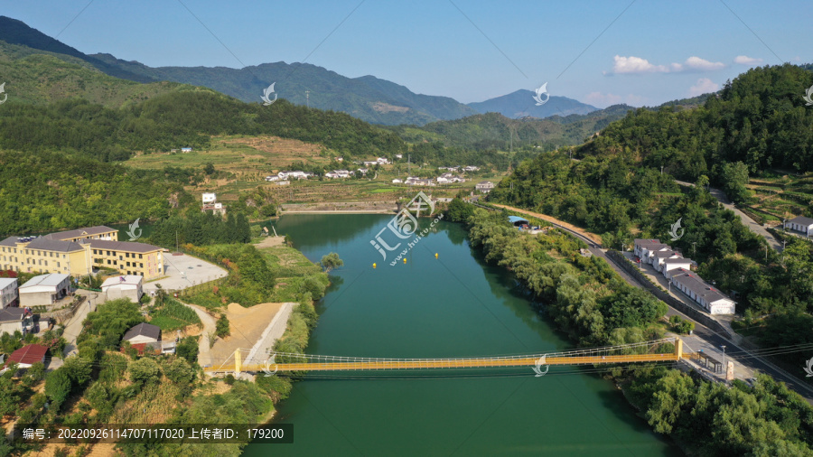 鄂坪大河湾