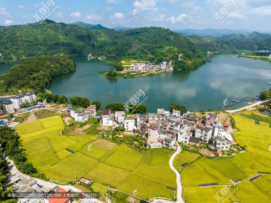 蒙山乡村夏日美丽江湾景美如画