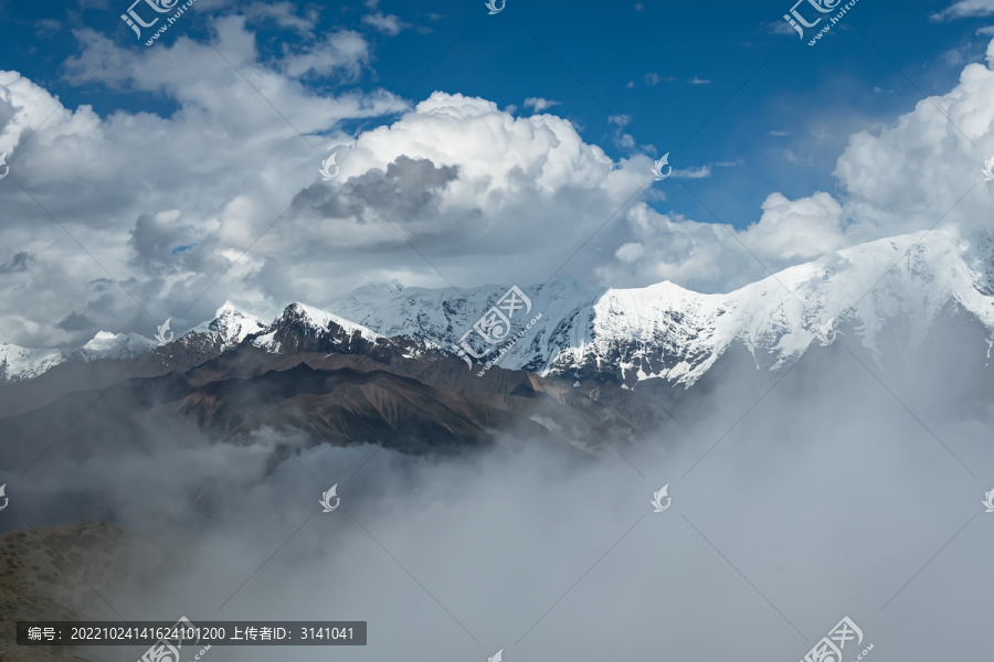 子梅垭口看贡嘎群山雪山云海