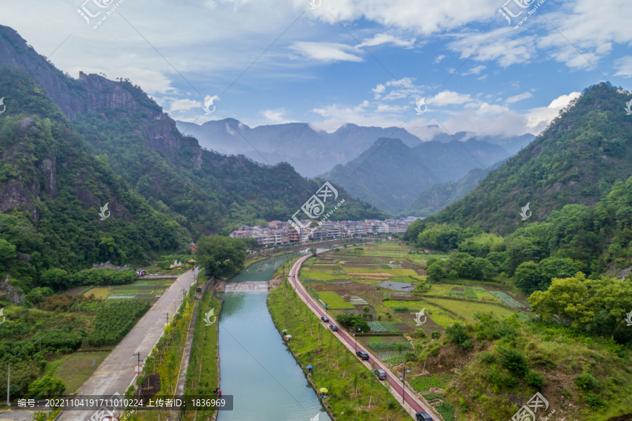 青山绿水