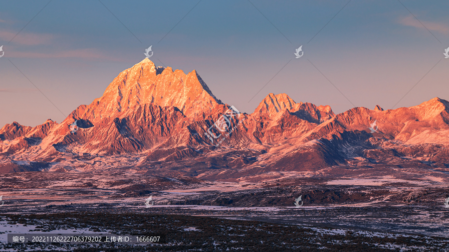 贡嘎雪山