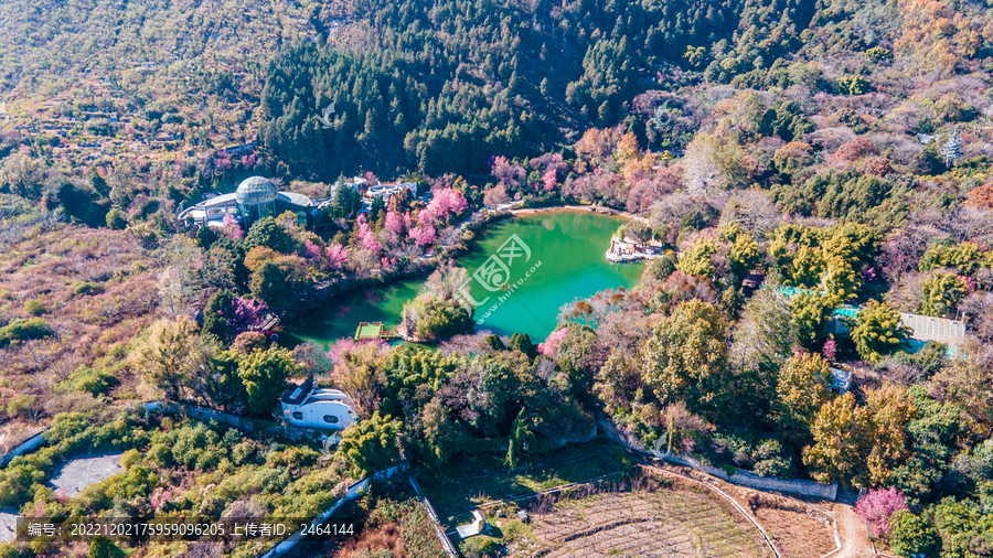 航拍大理蝴蝶泉景区