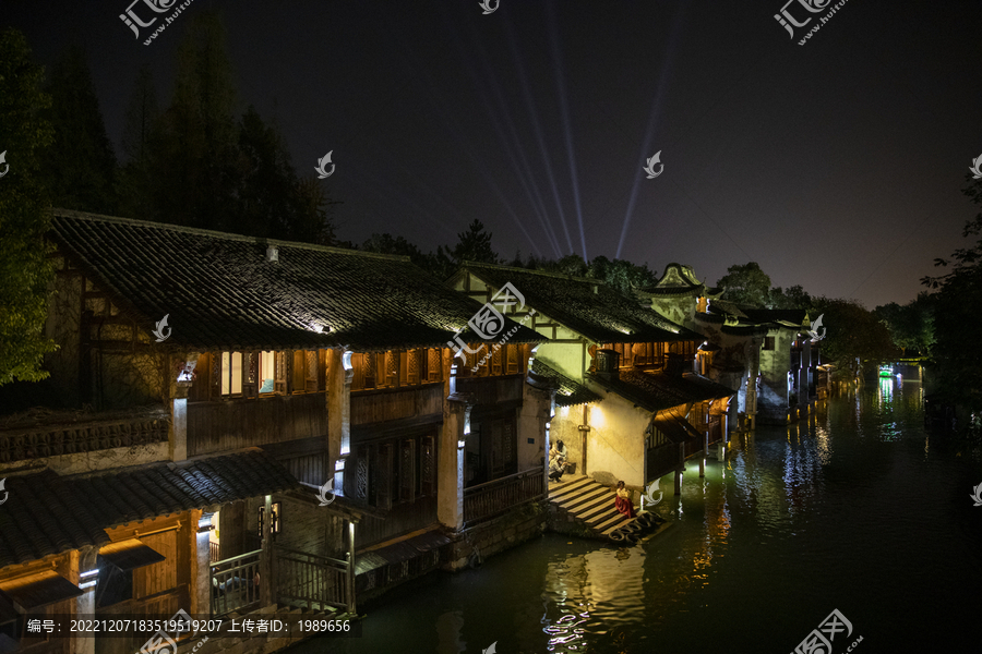 江南水乡古镇夜景