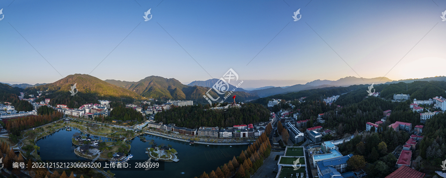 江西井冈山风景名胜区茨坪全景